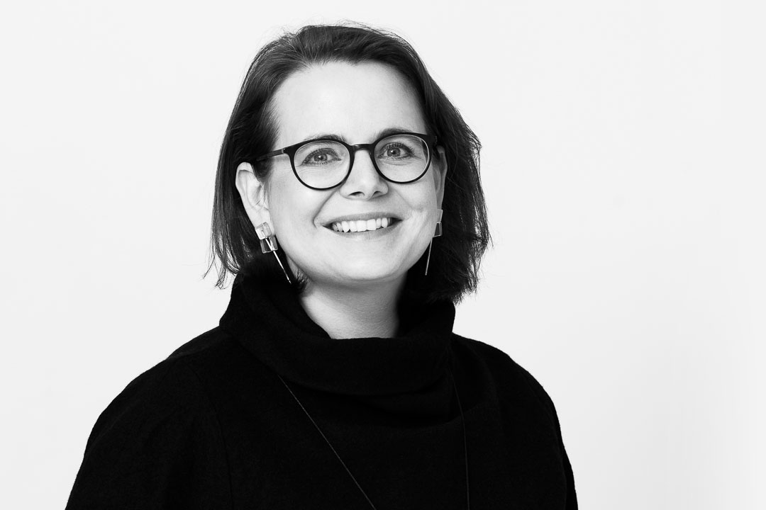 Amelie_Huber-Starlinger_©Marlene_Rahmann_SW_Web_2-1-verl